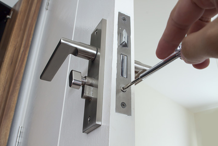 Our local locksmiths are able to repair and install door locks for properties in Rainham and the local area.